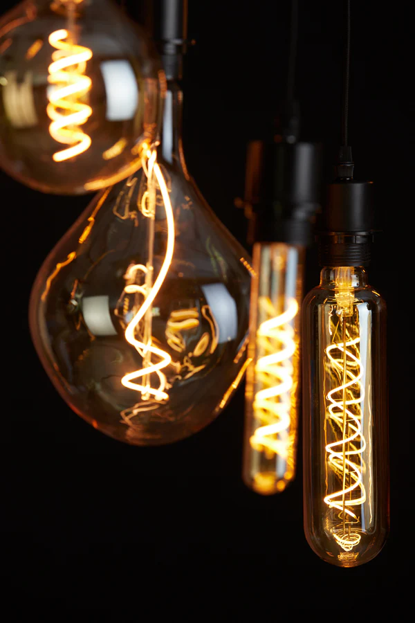 Deco LED tube 3x14,5 cm LIGHT 4W amber E27 dimmable - Image 4
