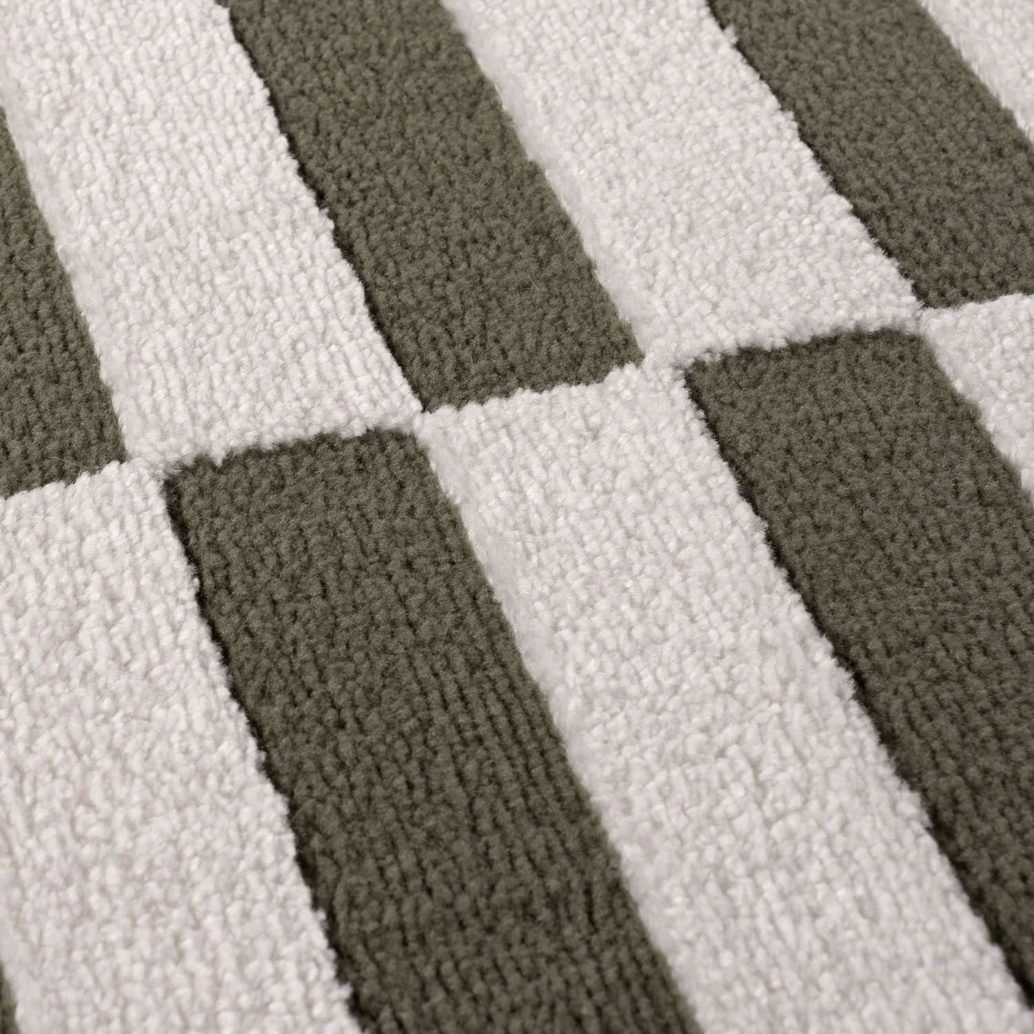 Loft Striped Green Rug - Image 3