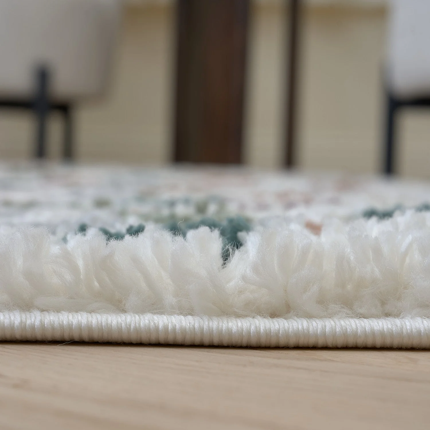 Moodi Shaggy Multicolour Pulseway Rug - Image 5