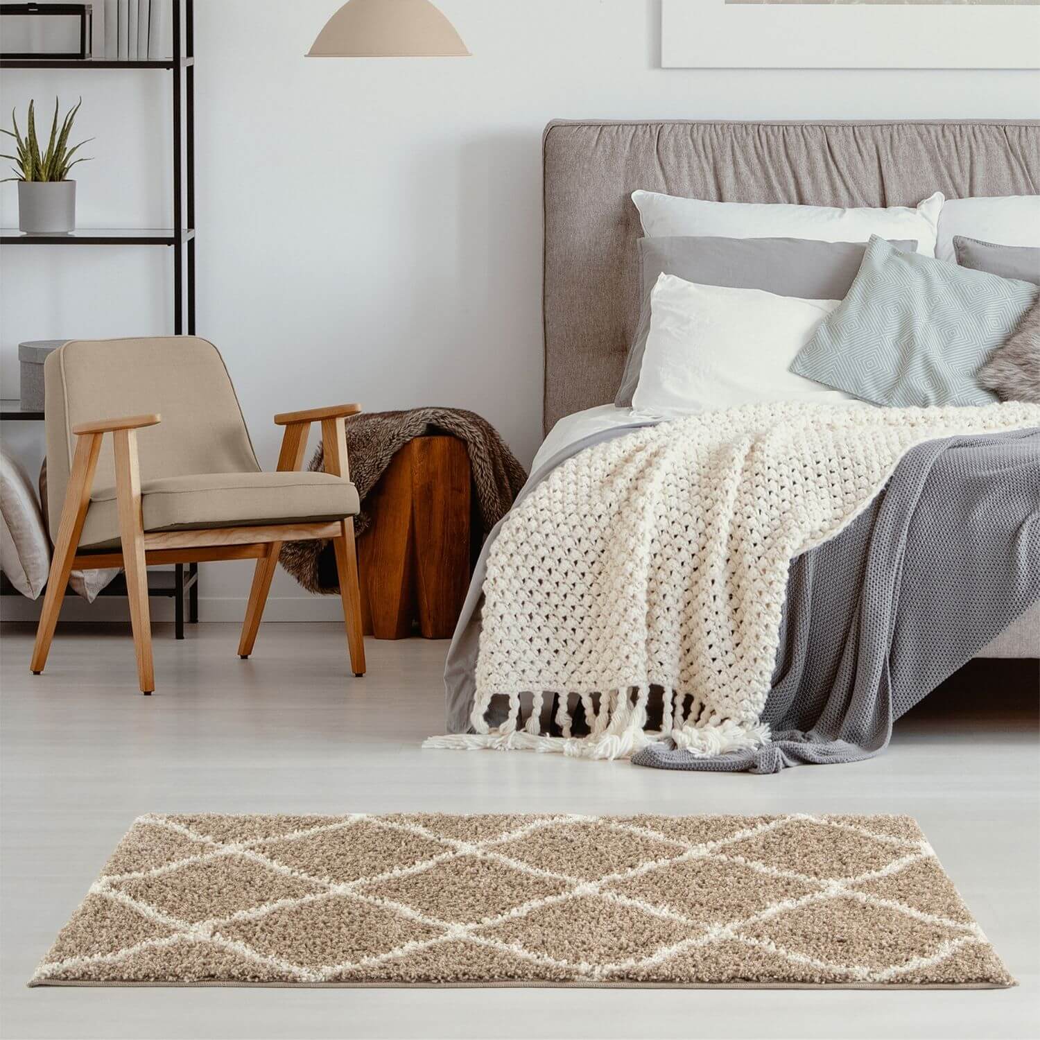 Moroccan Beige Shaggy Rug | 720 - Image 13
