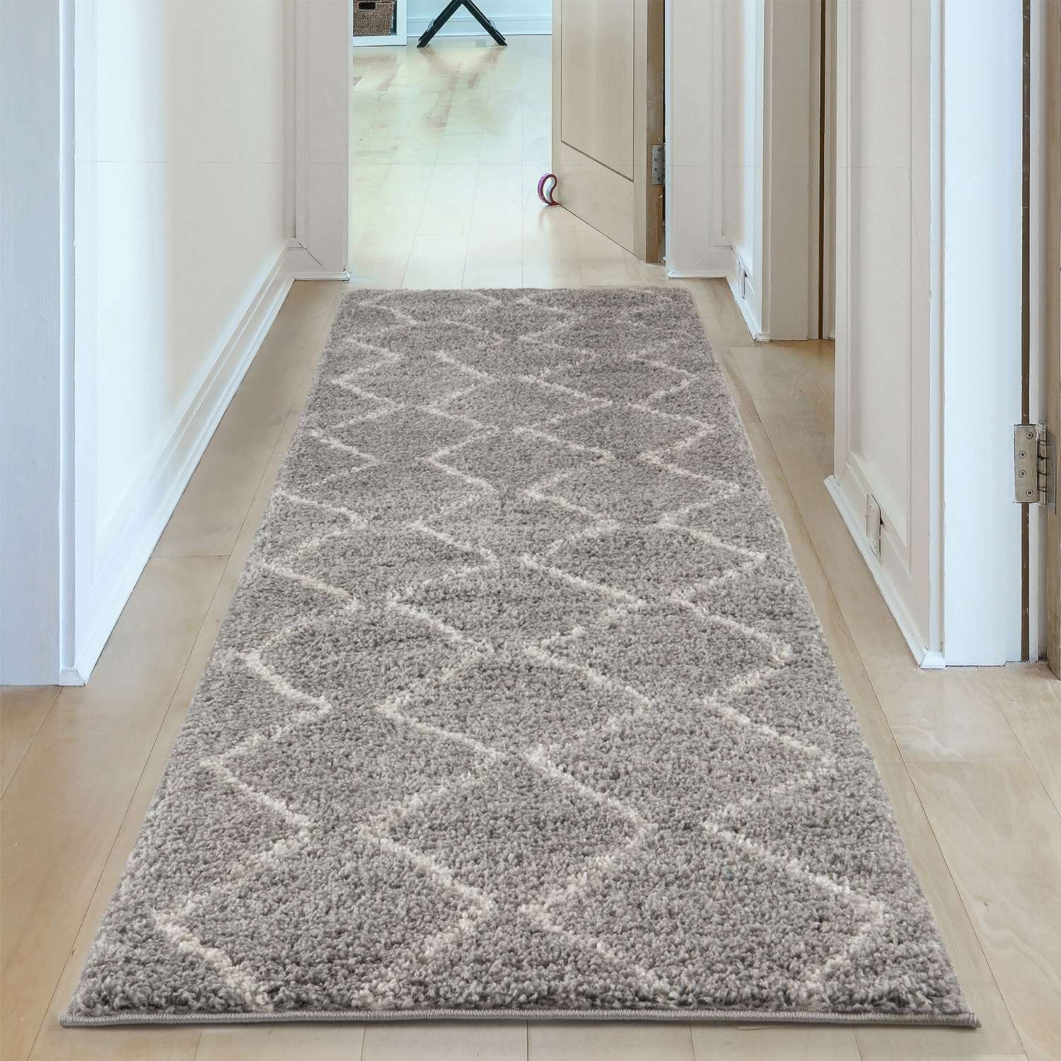 Moroccan Grey Shaggy Rug | 810 - Image 17