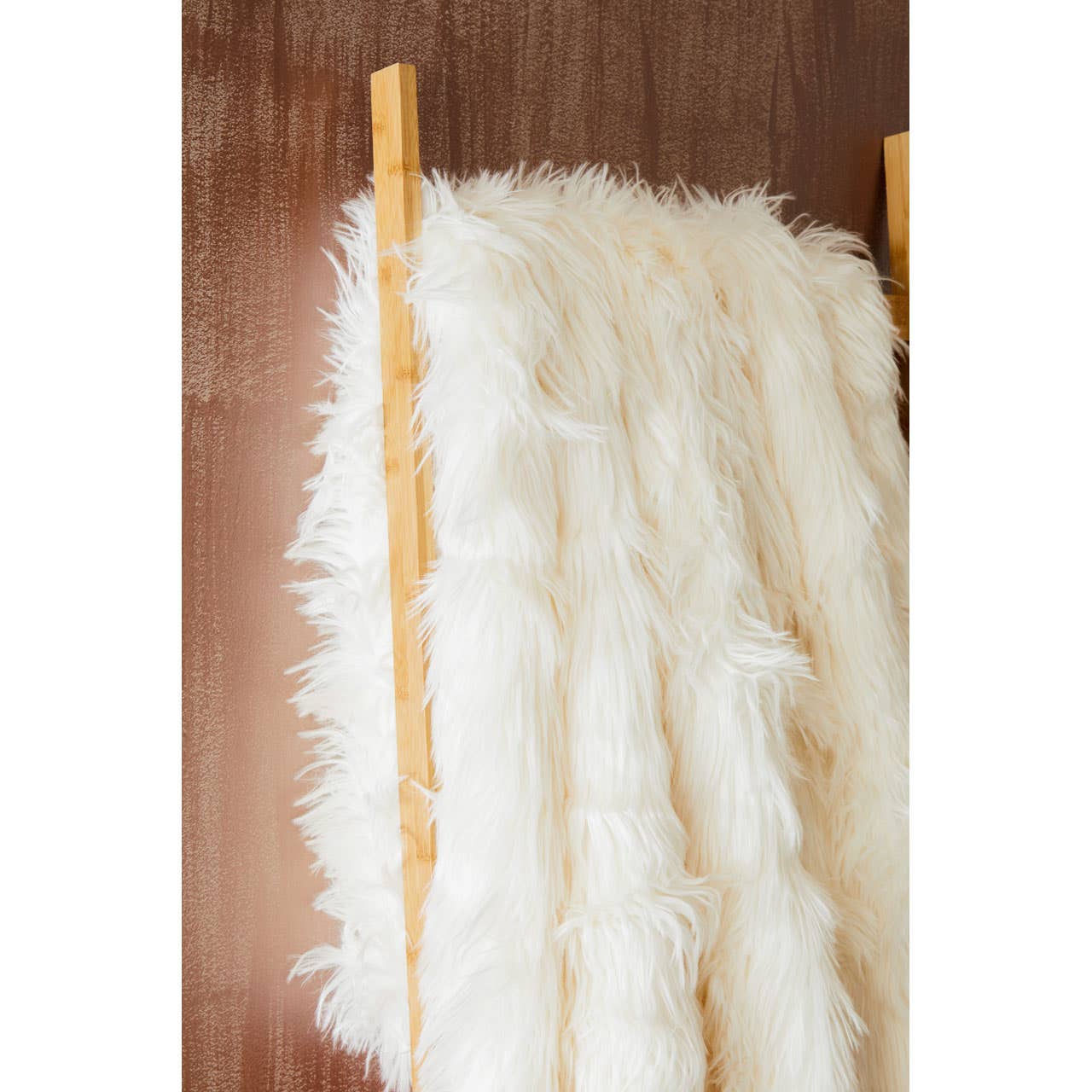 Bosie Lamina Cream Throw - Image 5