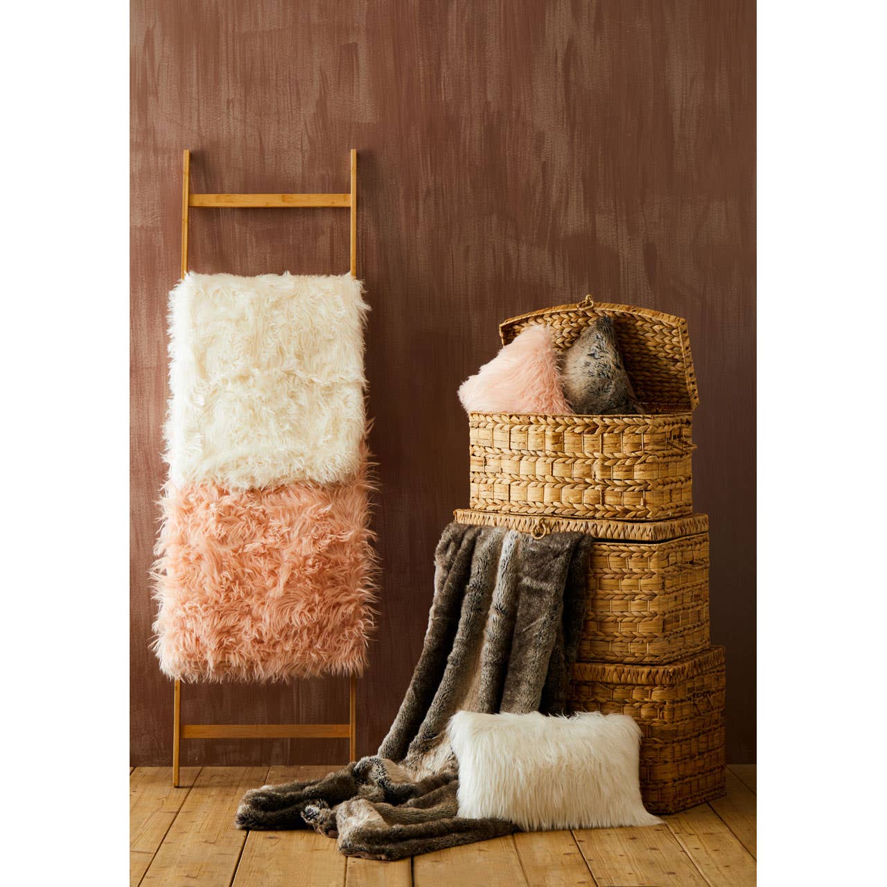 Bosie Lamina Cream Throw - Image 6