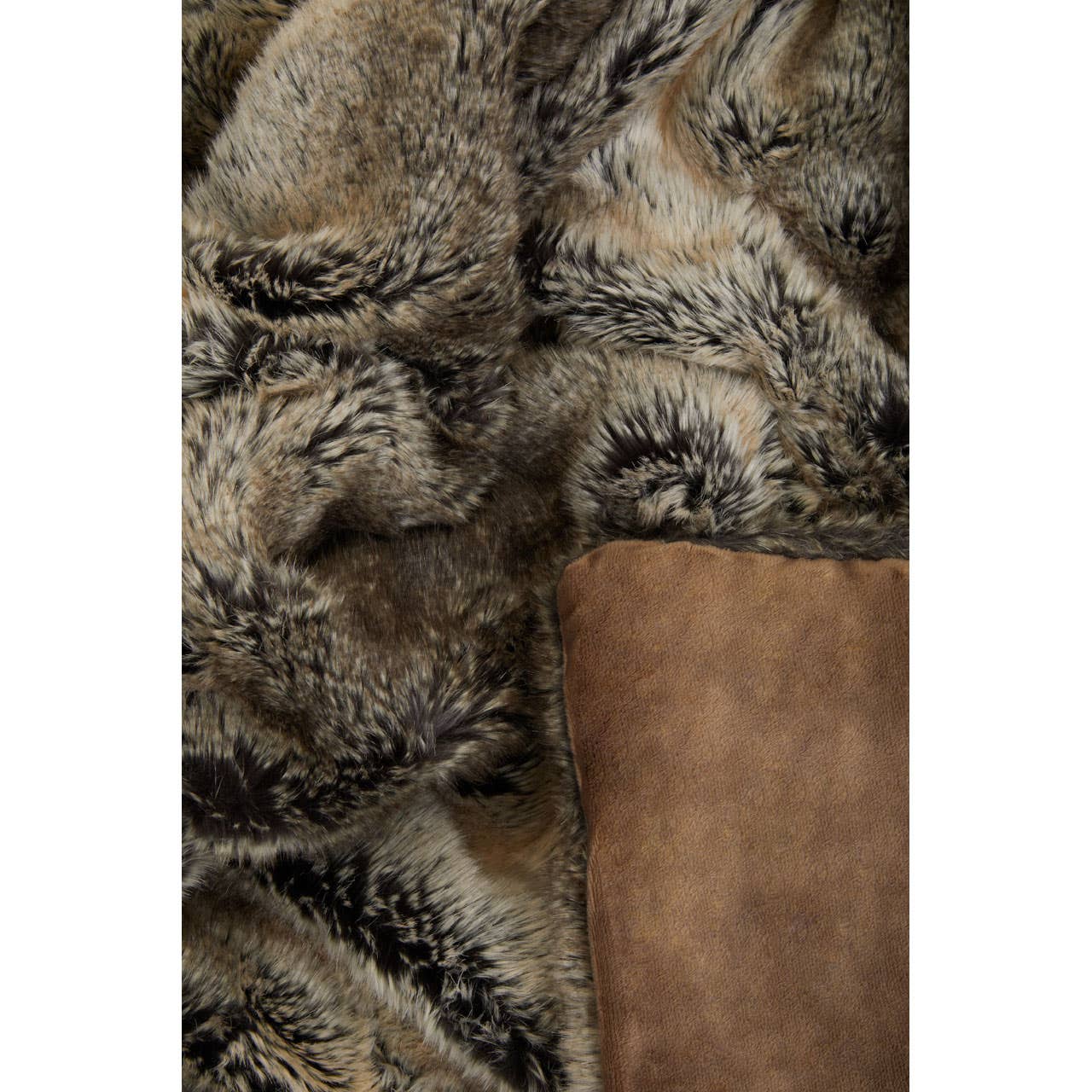 Bosie Lamina Mocha Ombre Throw - Image 5