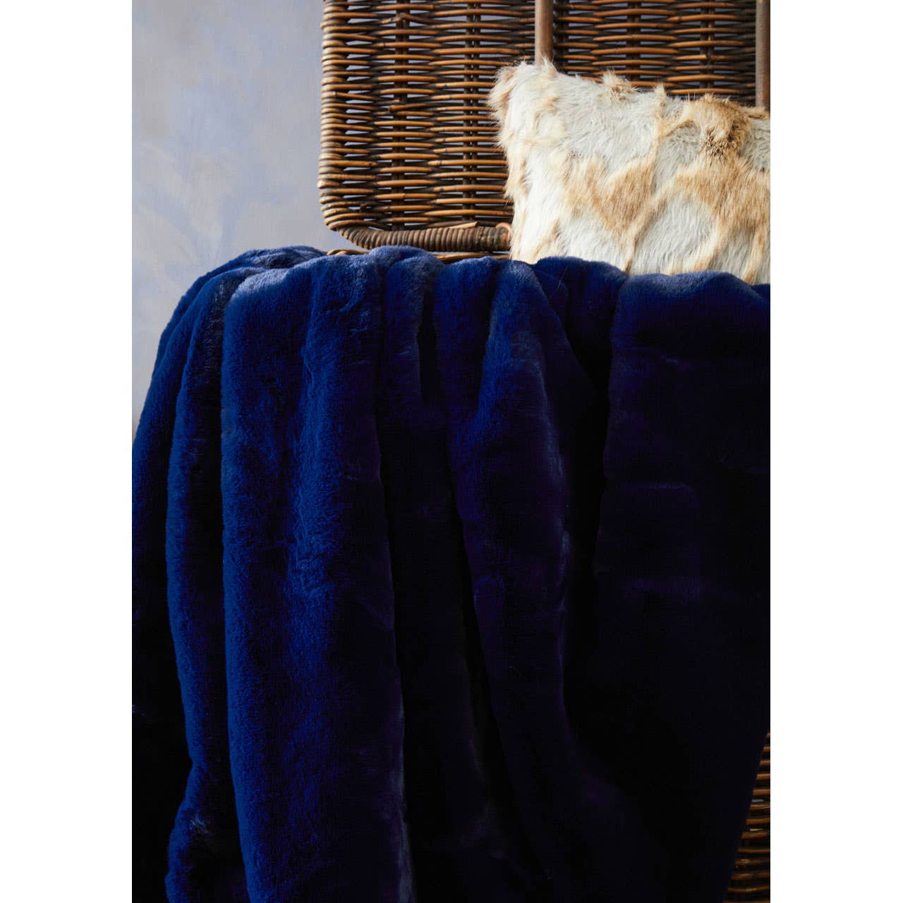 Bosie Lamina Navy Blue Throw - Image 9