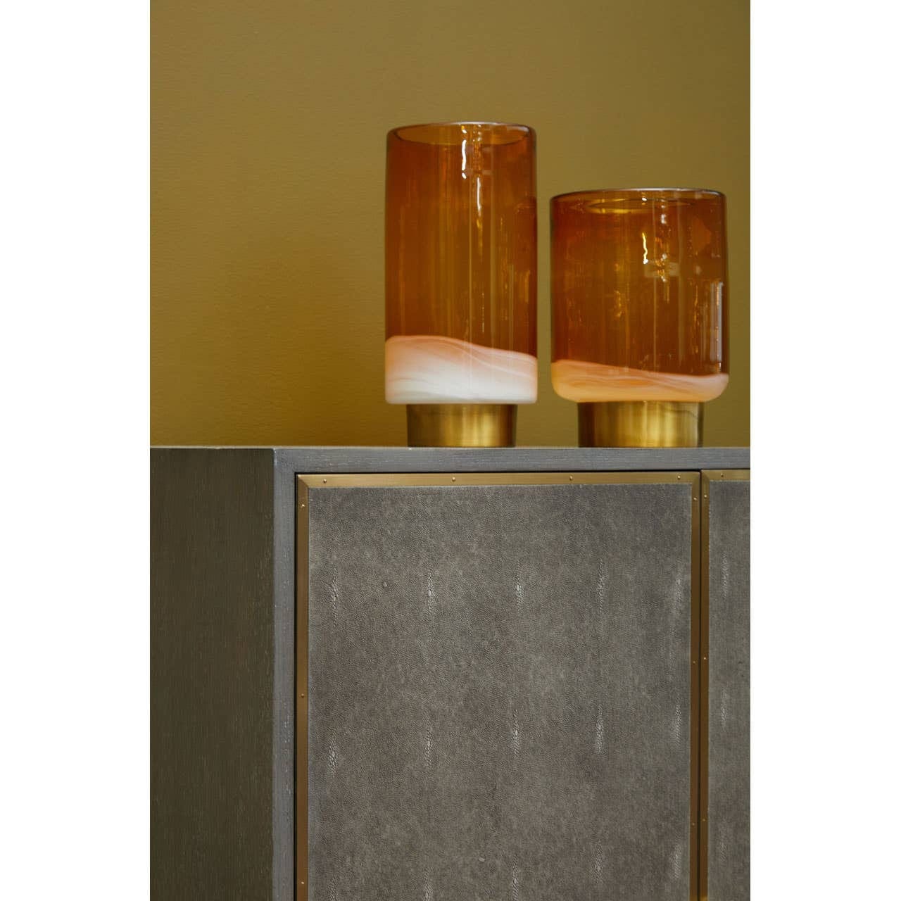 Deskey Shagreen Effect Cabinet - Image 6