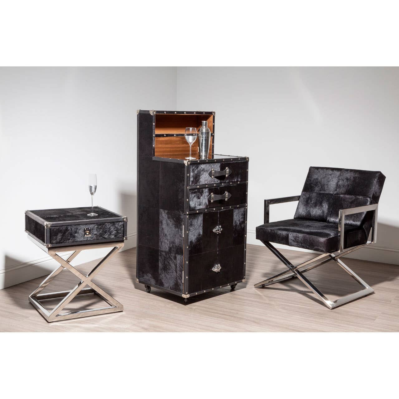 Kensington Townhouse Cross Base Chair - Image 3