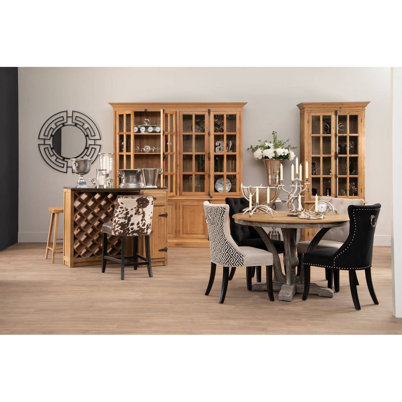 Lyon Cabinet With 6 Upper Shelves - Image 5