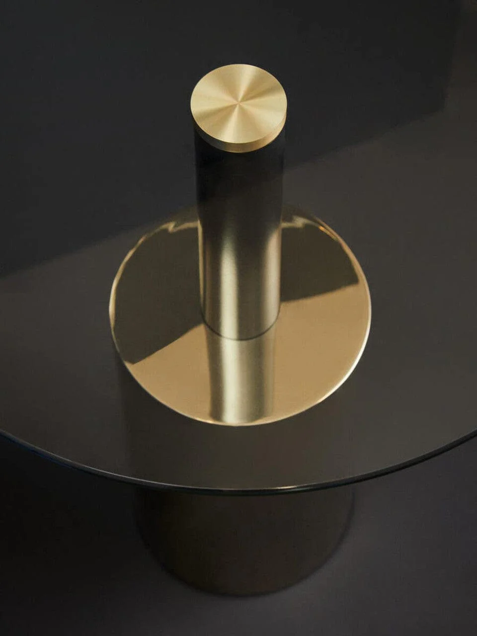 Oria End Table With Warm Metallic Base - Image 3