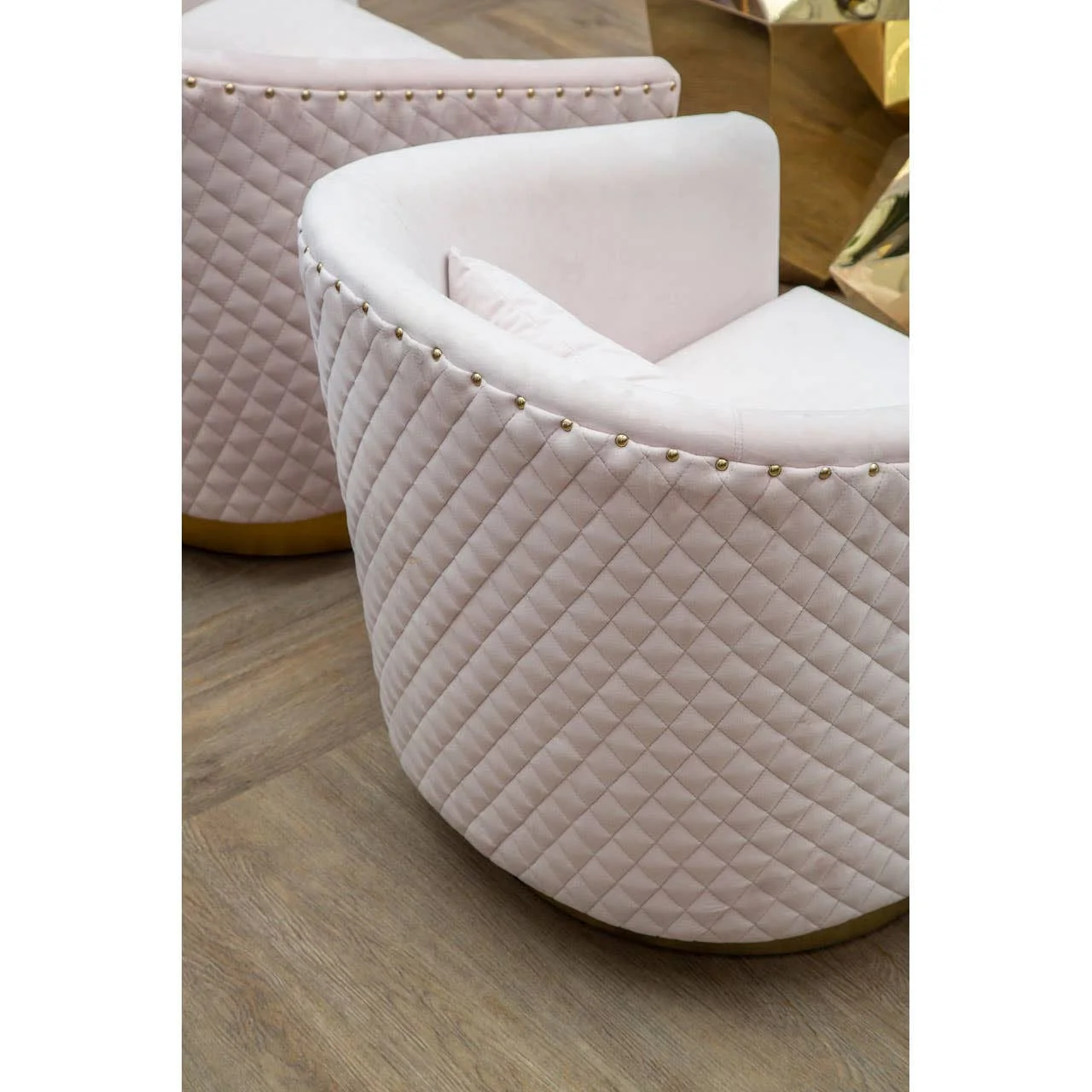 Plazoni Pink Velvet Chair with Gold Base - Image 12