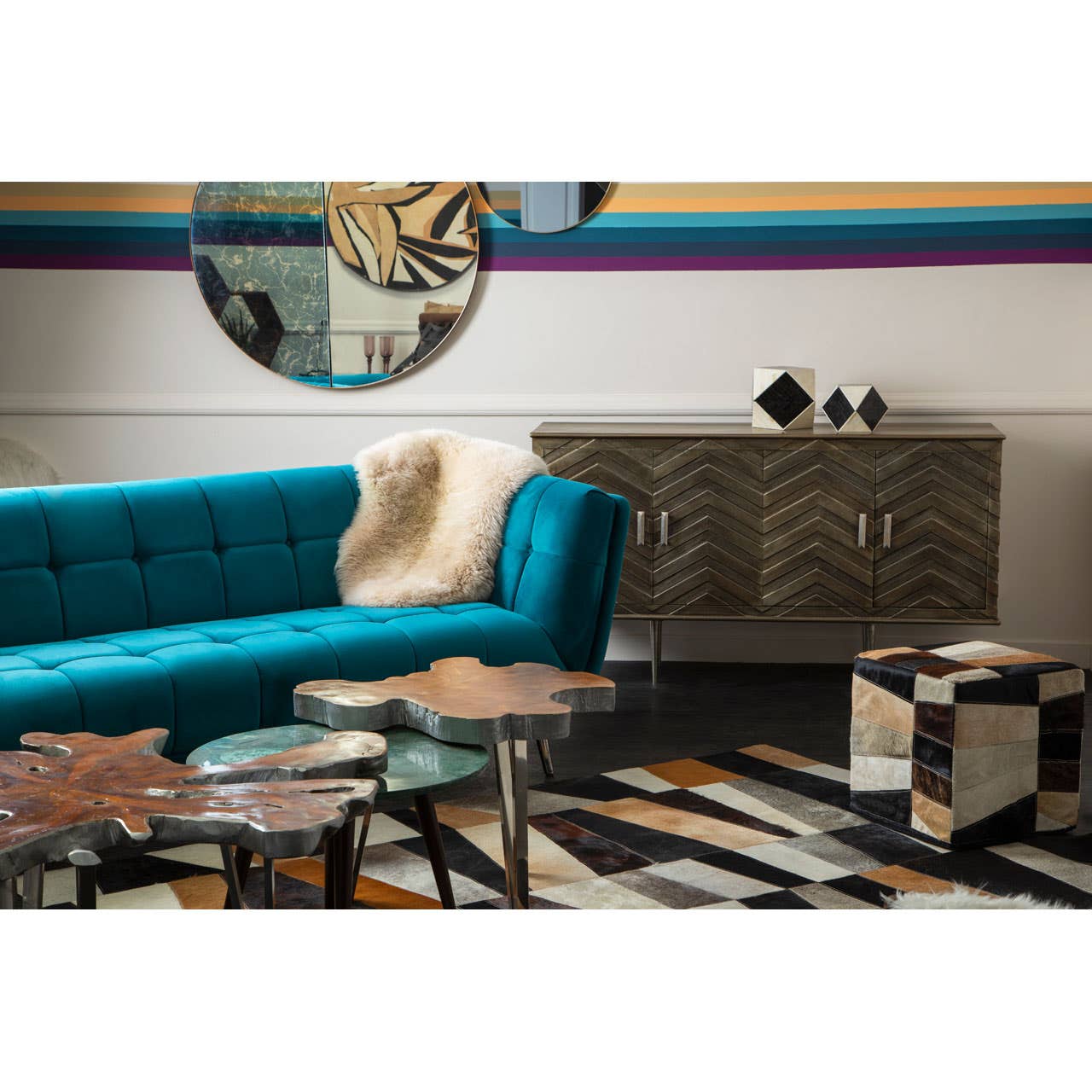 Surak Medium Side Table - Image 5