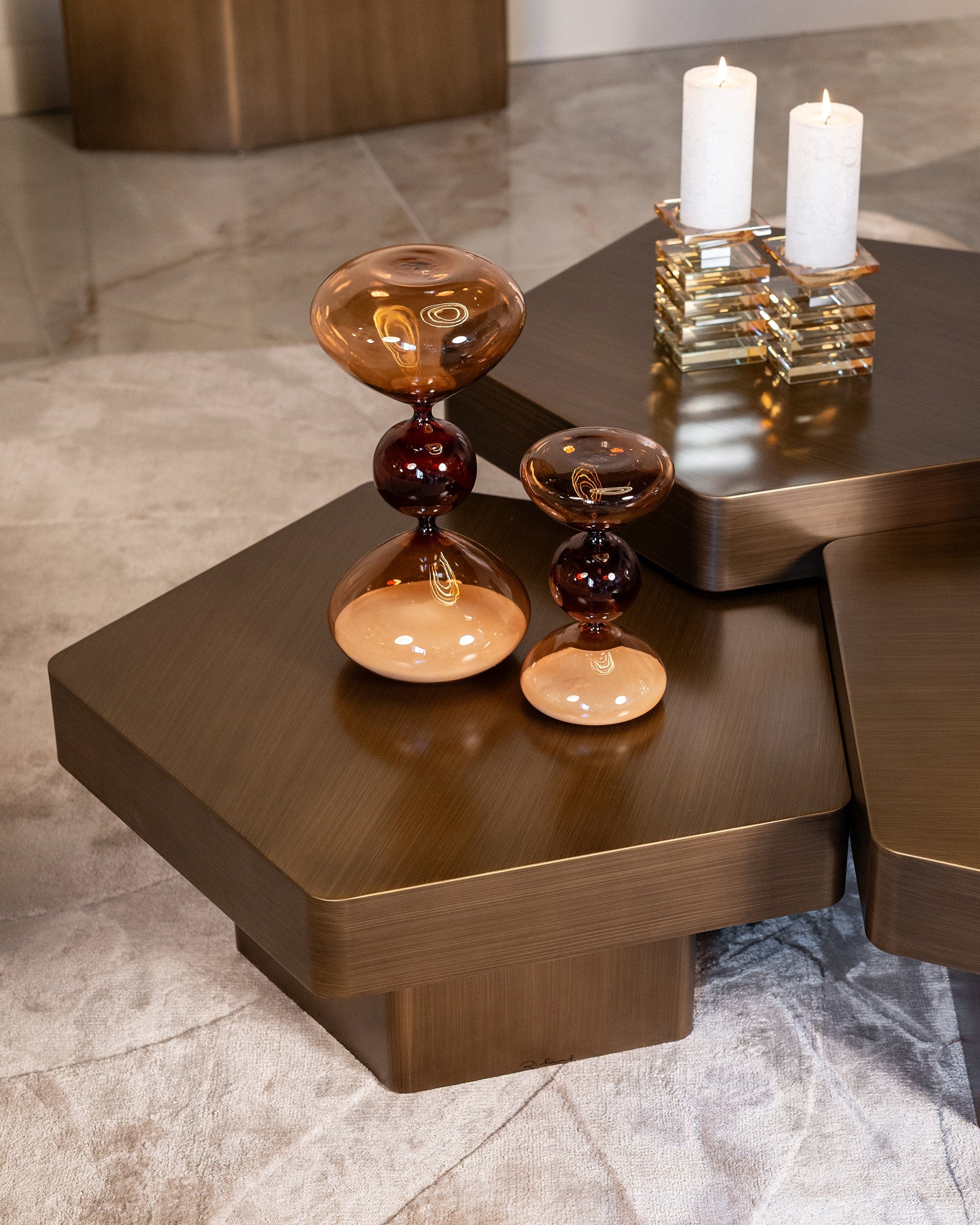 Console Hexa (Brushed Gold) - Image 4