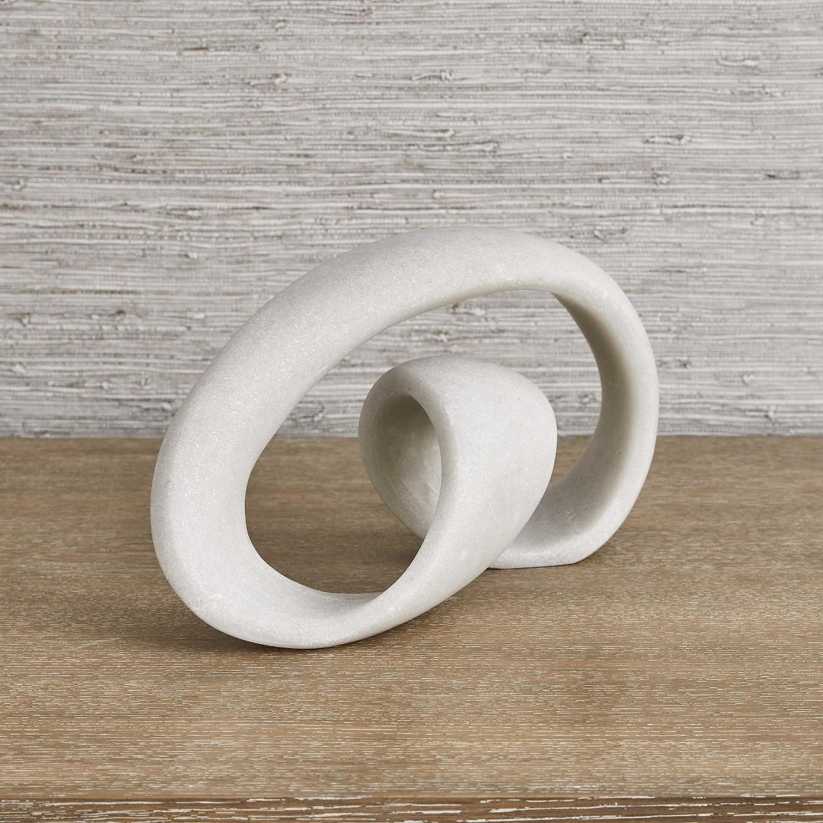 Black Label Knot Now Sculpture - Image 4